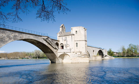 Crociera Rodano, Avignone.